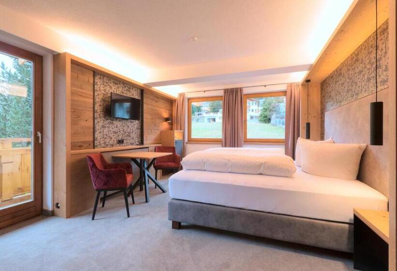 مبيت وإفطار Garni Feuerstein