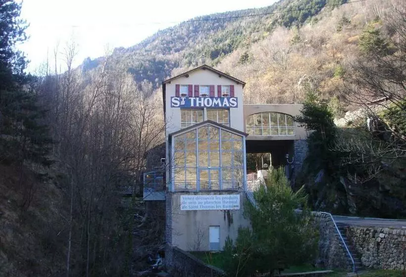 ベッドアンドブレックファースト La Fontaine   Chambres D Hôtes