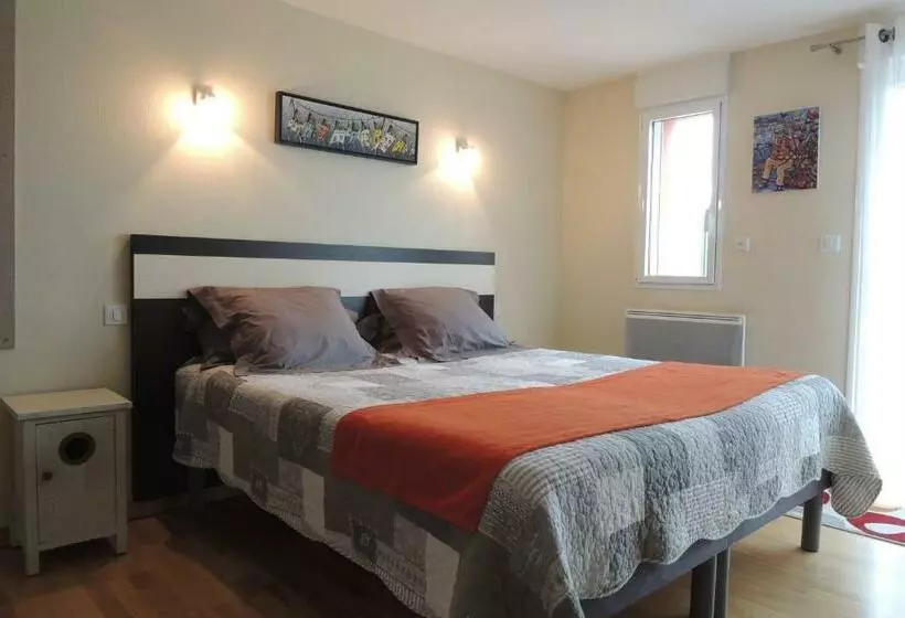 Aamiaismajoitus (B&B) Les Terrasses Du Ris