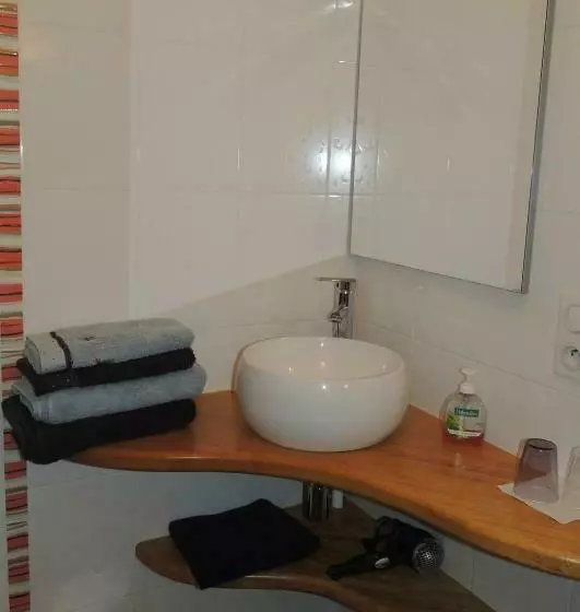 Aamiaismajoitus (B&B) Les Terrasses Du Ris