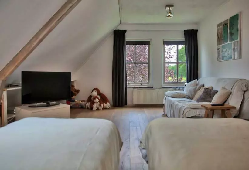 ベッドアンドブレックファースト Slaopen En Stoet