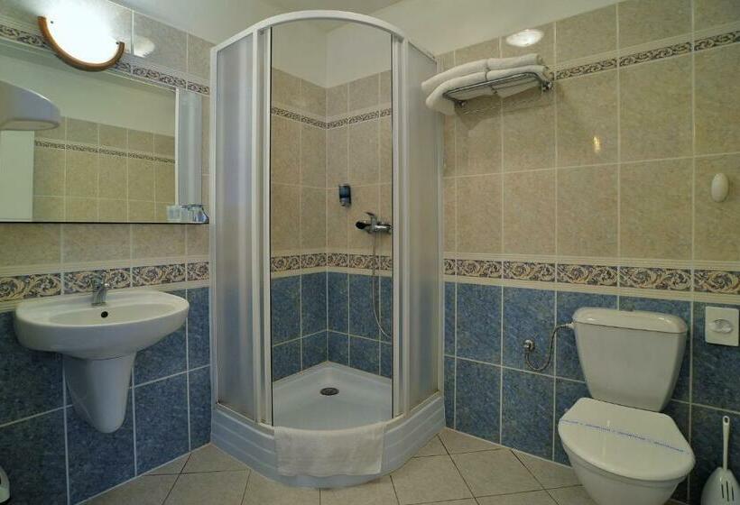 فندق Ový Resort šikland