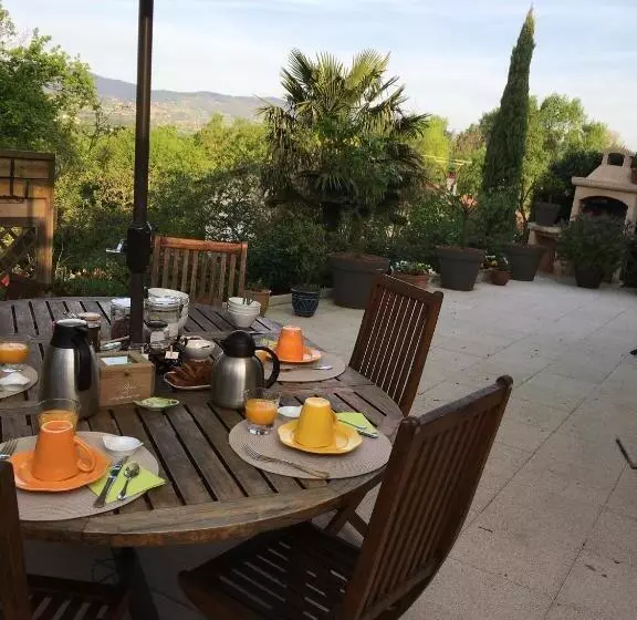 Le Relais Des Malettes Chambres D Hôtes B&b