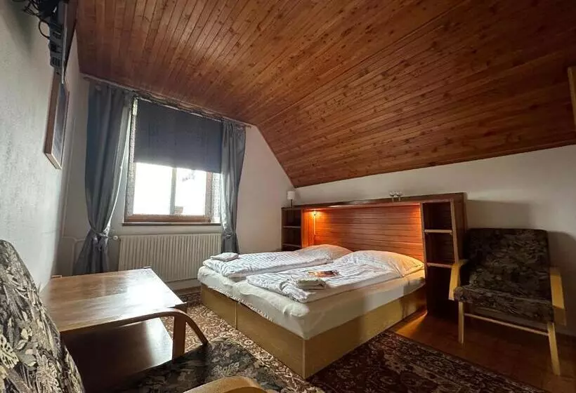 ペンション Penzion Harvanek