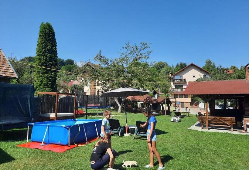 Pensiunea Sarah Bran