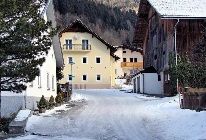 Zirnberg Appartements