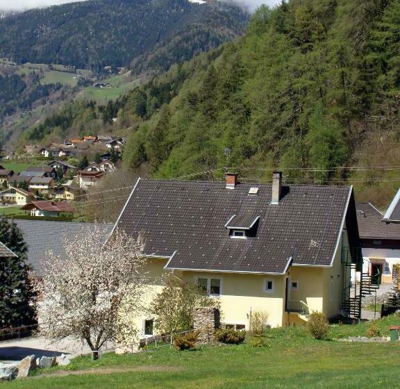 Zirnberg Appartements