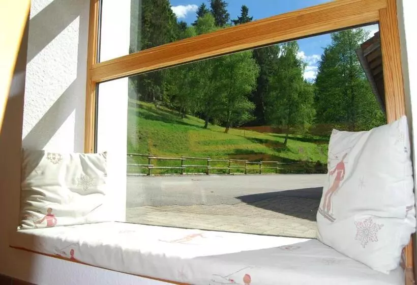 ベッドアンドブレックファースト Chambre D Hôtes Kieffer Le Grand Bienfaisy