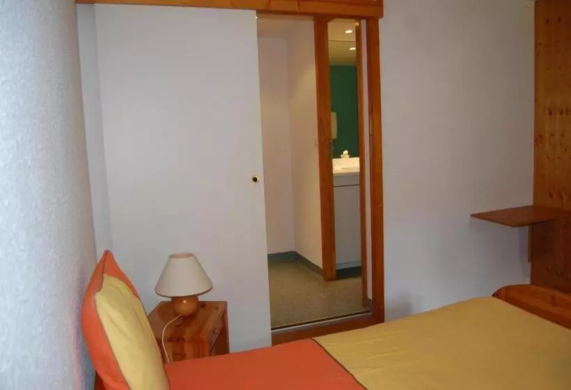 ベッドアンドブレックファースト Chambre D Hôtes Kieffer Le Grand Bienfaisy