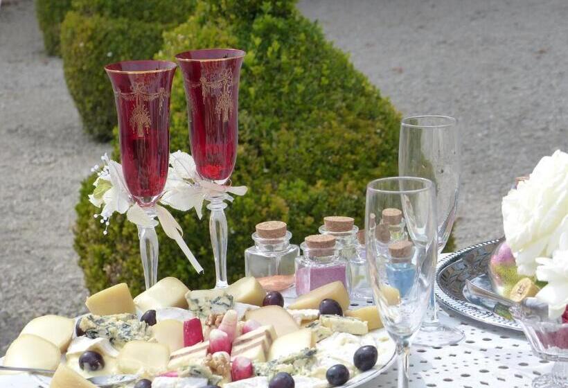 تختخواب و صبحانه Château Du Grand Jardin