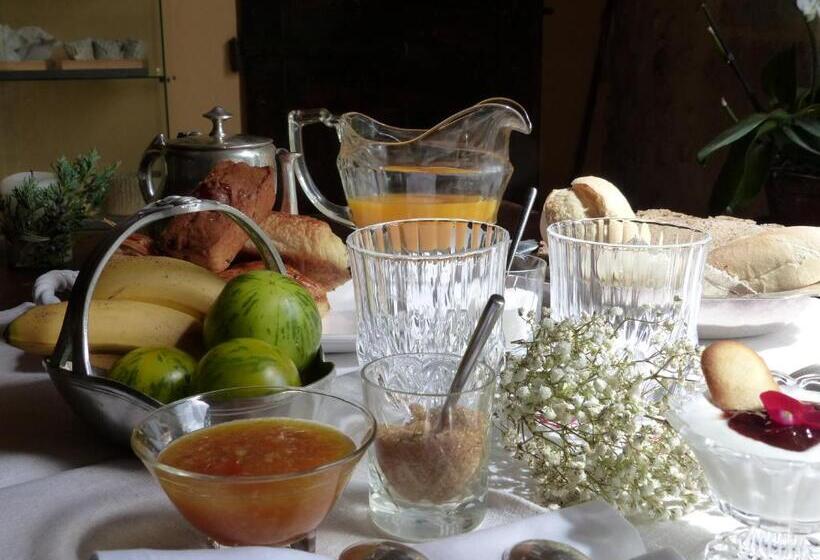 تختخواب و صبحانه Château Du Grand Jardin