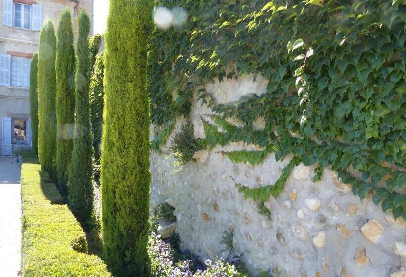 تختخواب و صبحانه Château Du Grand Jardin