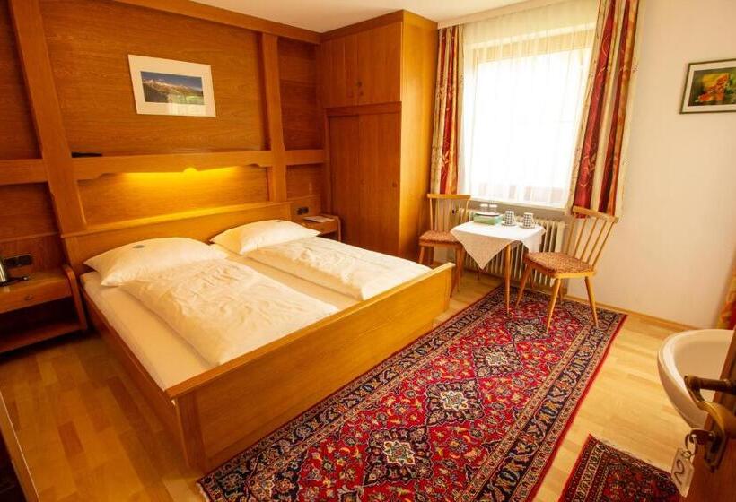 Bed and Breakfast Haus Josef