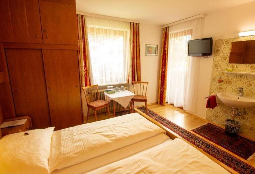 Bed and Breakfast Haus Josef