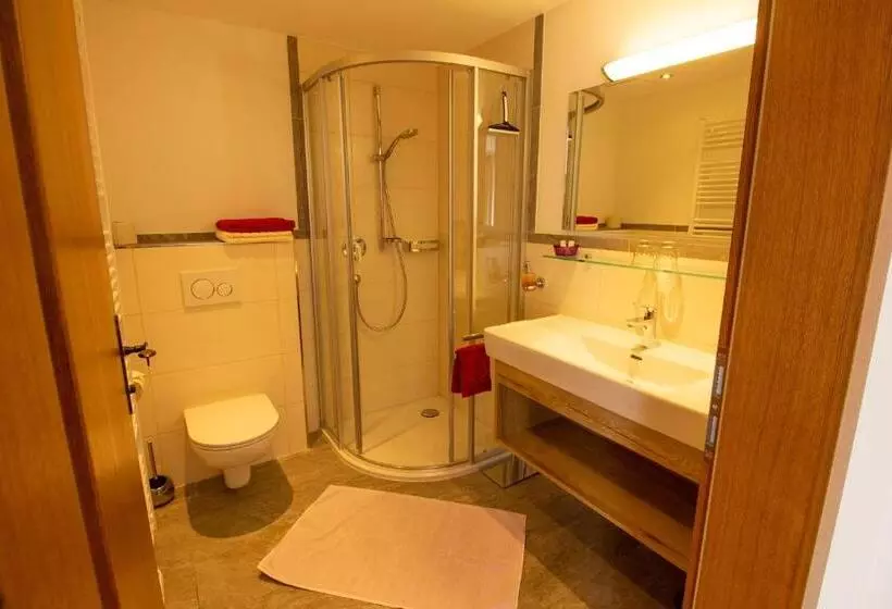 تختخواب و صبحانه Haus Josef