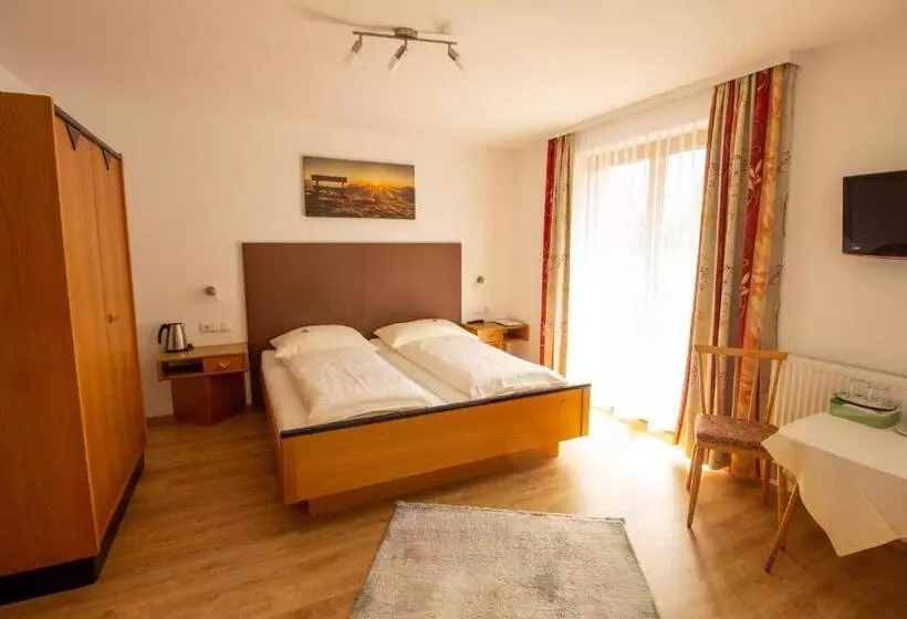 تختخواب و صبحانه Haus Josef