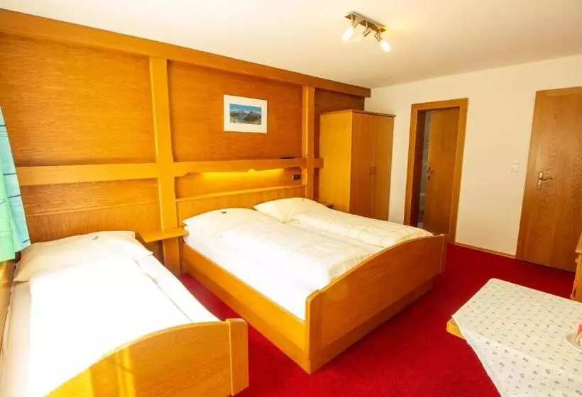 تختخواب و صبحانه Haus Josef