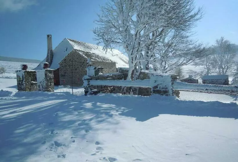 Aamiaismajoitus (B&B) Le Francillon