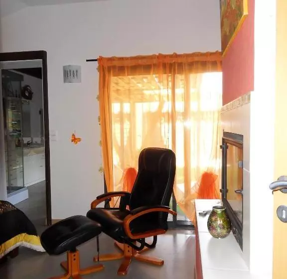 Le Jardin D Ivana B&b Avec Piscine Chauffée