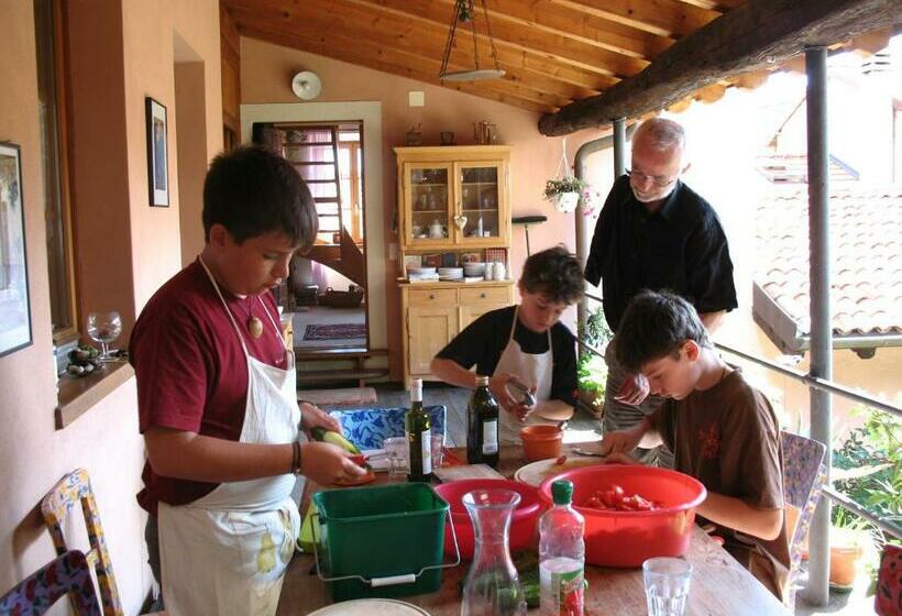 Charming B&b And Osteria La Crisalide