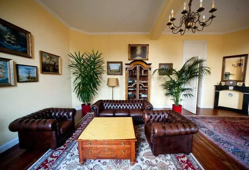 Majatalo Chateau Neufays