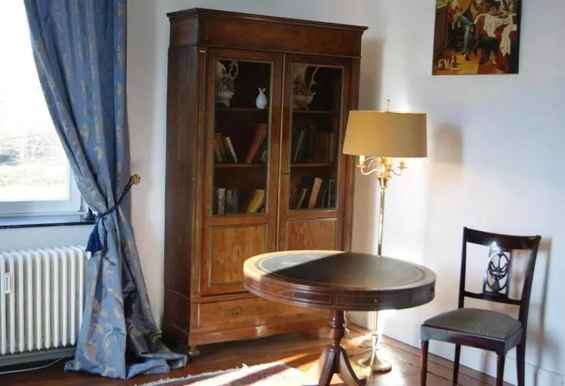 Majatalo Chateau Neufays