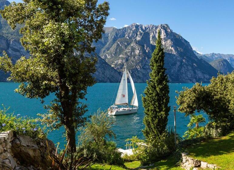 هتل Villa Tempesta