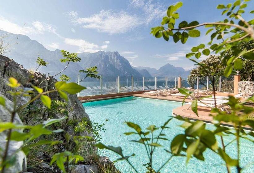 هتل Villa Tempesta