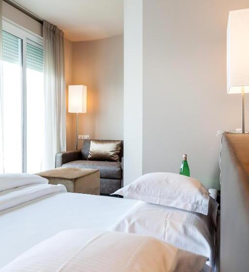 هتل Villa Tempesta