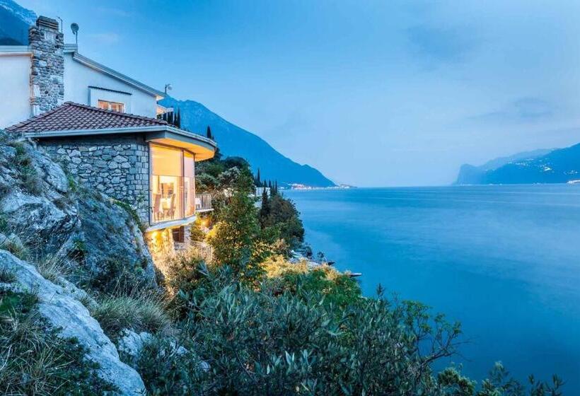 هتل Villa Tempesta