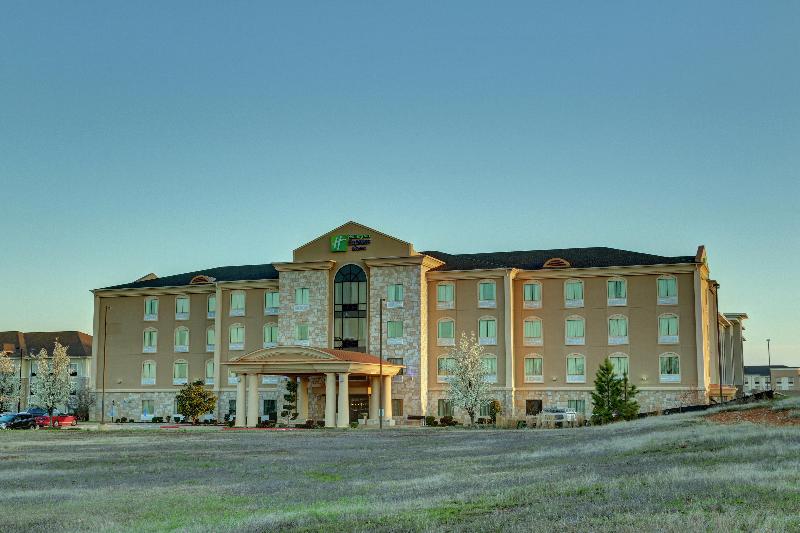 Holiday Inn Express Hotel & Suites Texarkana East, An Ihg