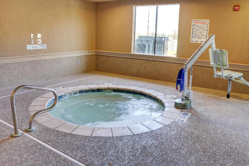 Holiday Inn Express Hotel & Suites Texarkana East, An Ihg