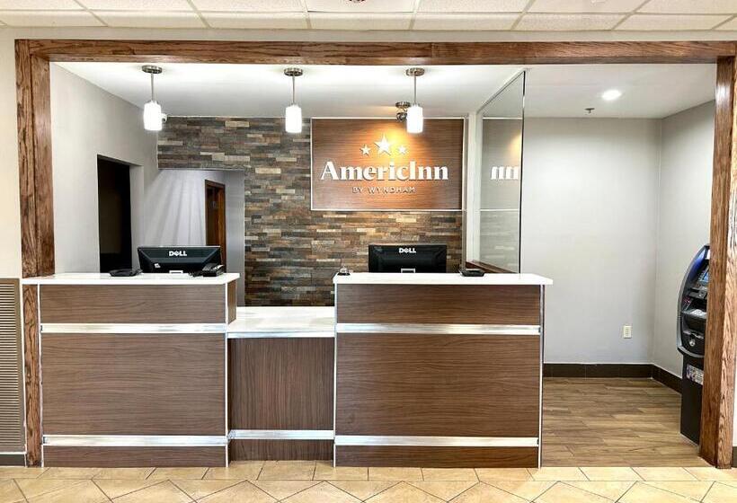 فندق Americinn & Suites By Wyndham Baraboo Event Center