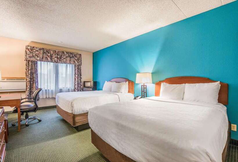 فندق Americinn & Suites By Wyndham Baraboo Event Center