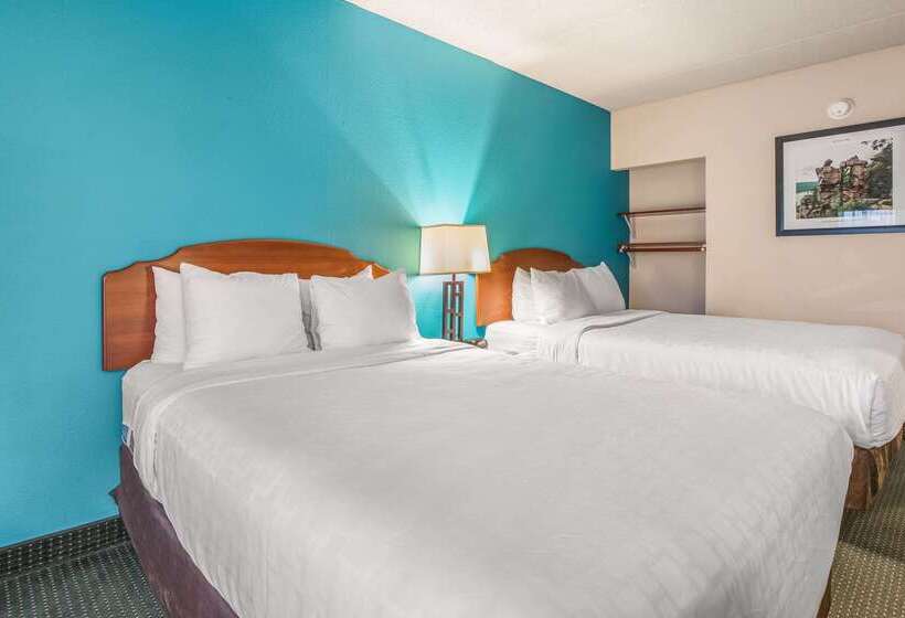 فندق Americinn & Suites By Wyndham Baraboo Event Center