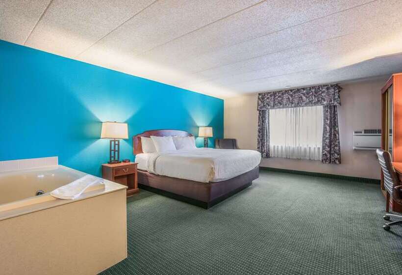 فندق Americinn & Suites By Wyndham Baraboo Event Center