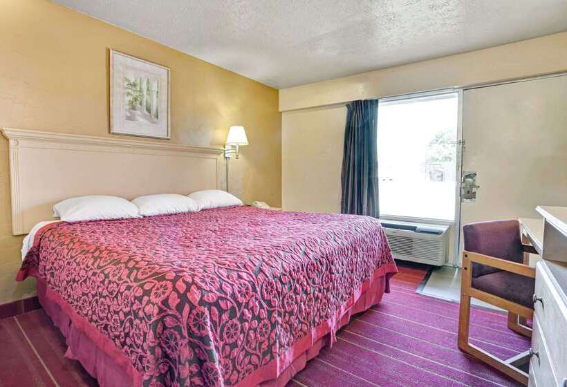 فندق Days Inn By Wyndham Louisville Airport Fair And Expo Center