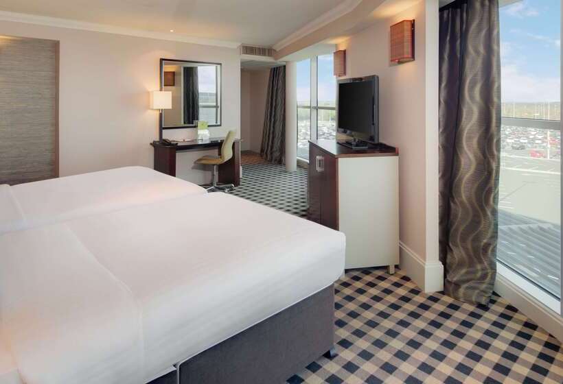 Doubletree By Hilton Hotel Newcastle International Airport