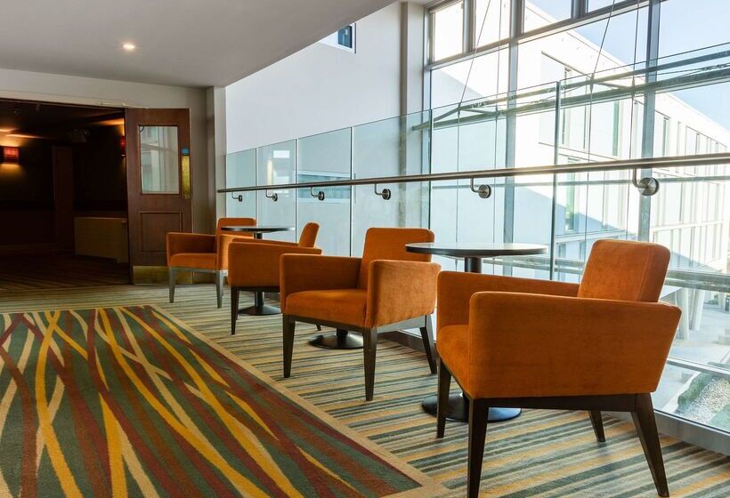 Doubletree By Hilton Hotel Newcastle International Airport