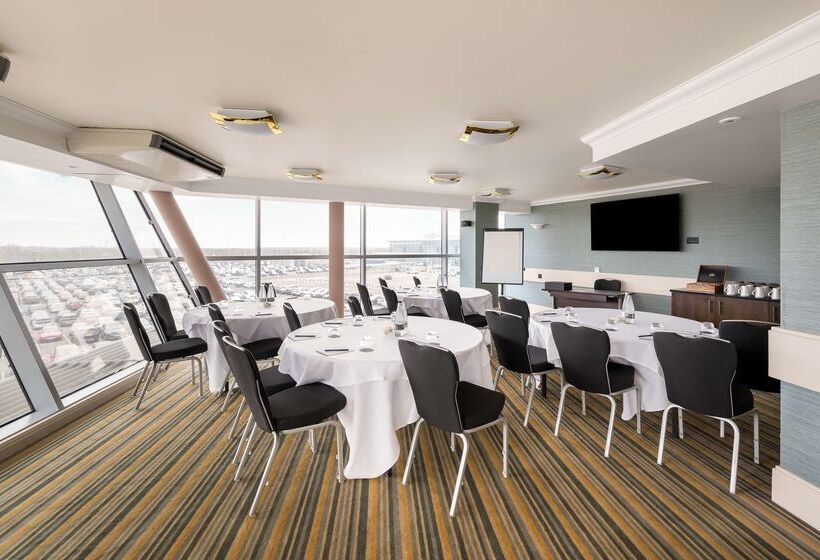 Doubletree By Hilton Hotel Newcastle International Airport