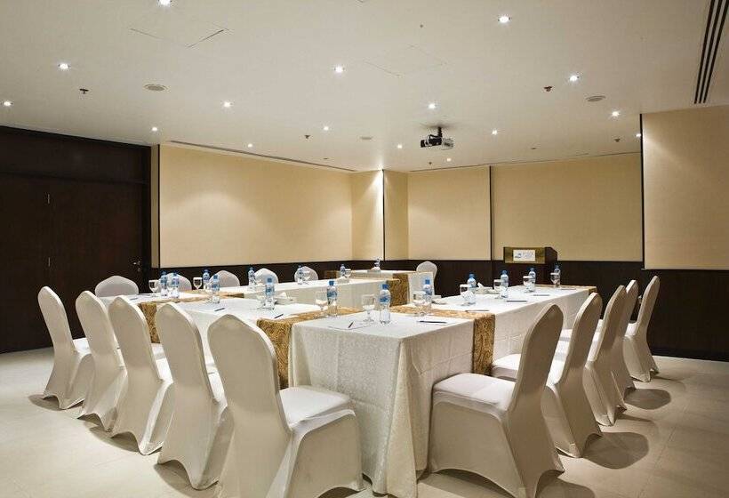 هتل Elite Crystal