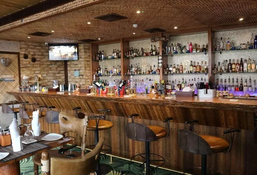 هتل Elite Crystal