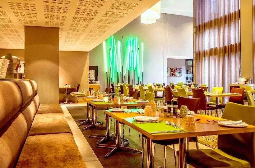 Отель Garden Court Umhlanga