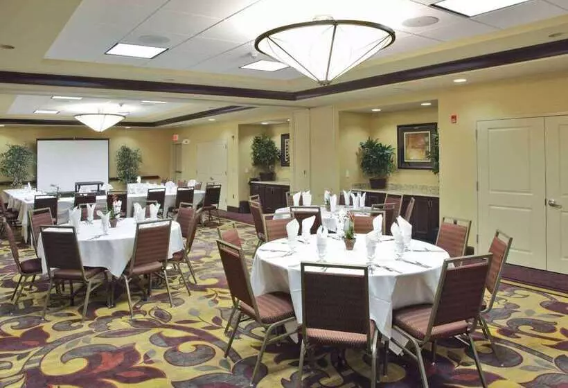 Отель Hilton Garden Inn Clovis