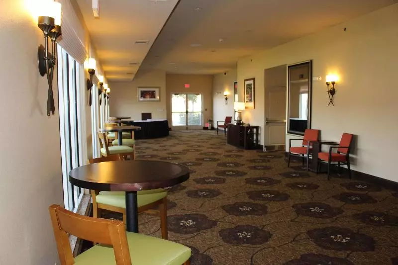 Отель Hilton Garden Inn Clovis