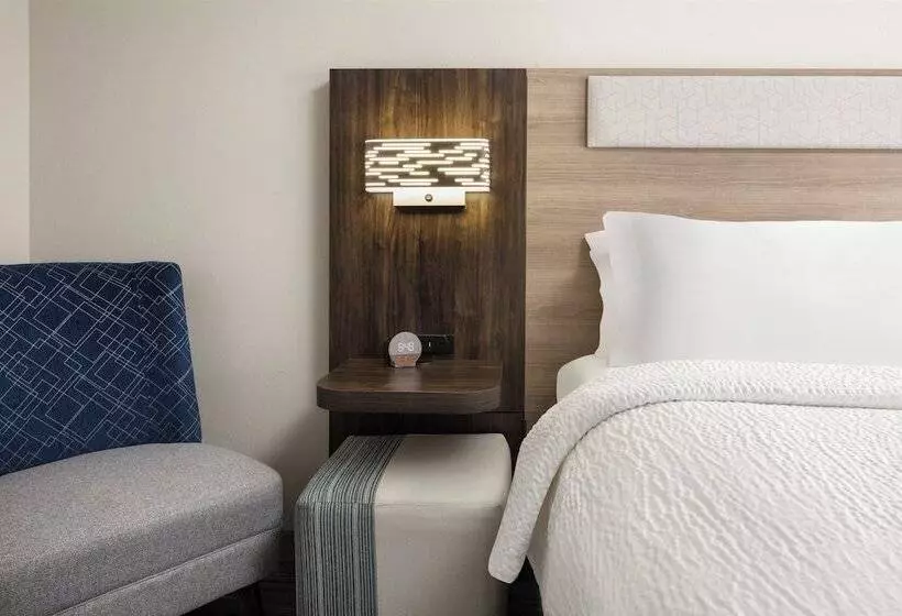 Holiday Inn Express Hotel & Suites Cherry Hills, An Ihg