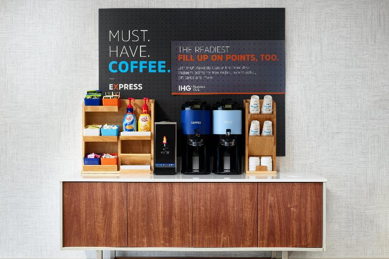 Holiday Inn Express Hotel & Suites Salem, An Ihg