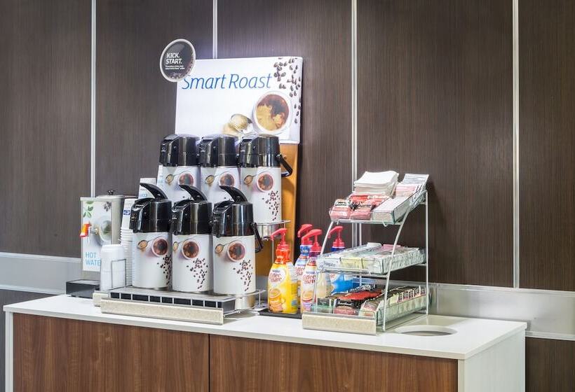 Holiday Inn Express Hotel & Suites Oxford By Ihg