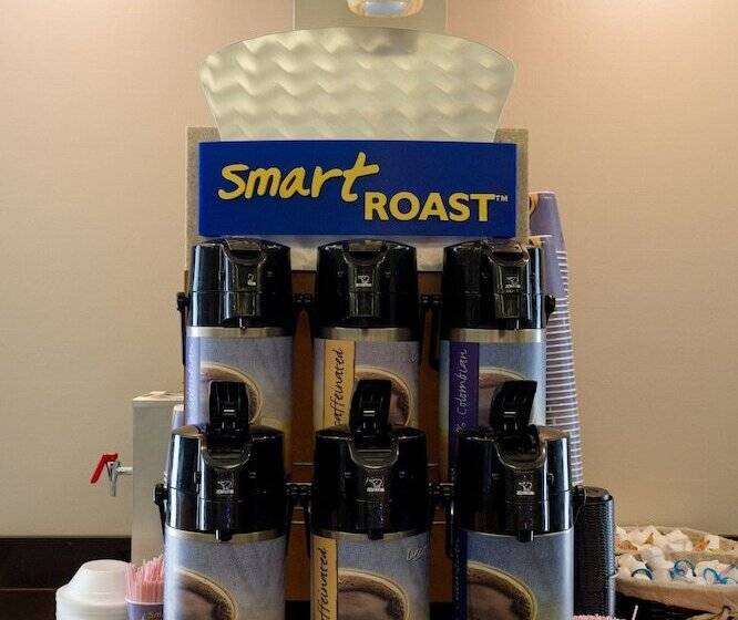 Holiday Inn Express Hotel & Suites Oxford By Ihg