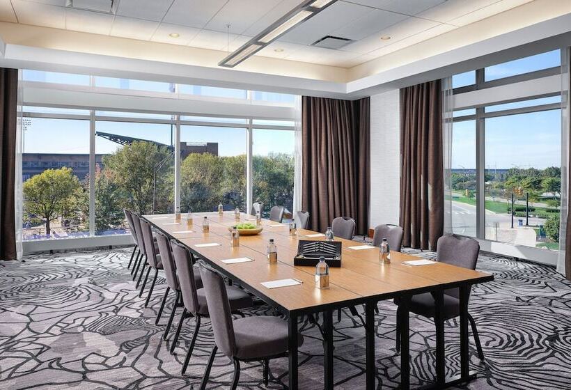 هتل Jw Marriott Indianapolis